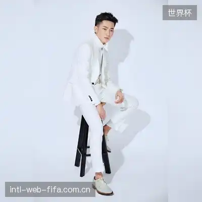 卢小云