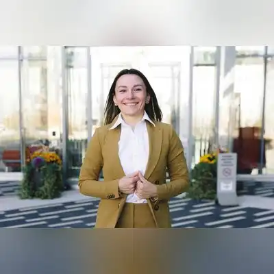 钟奕然